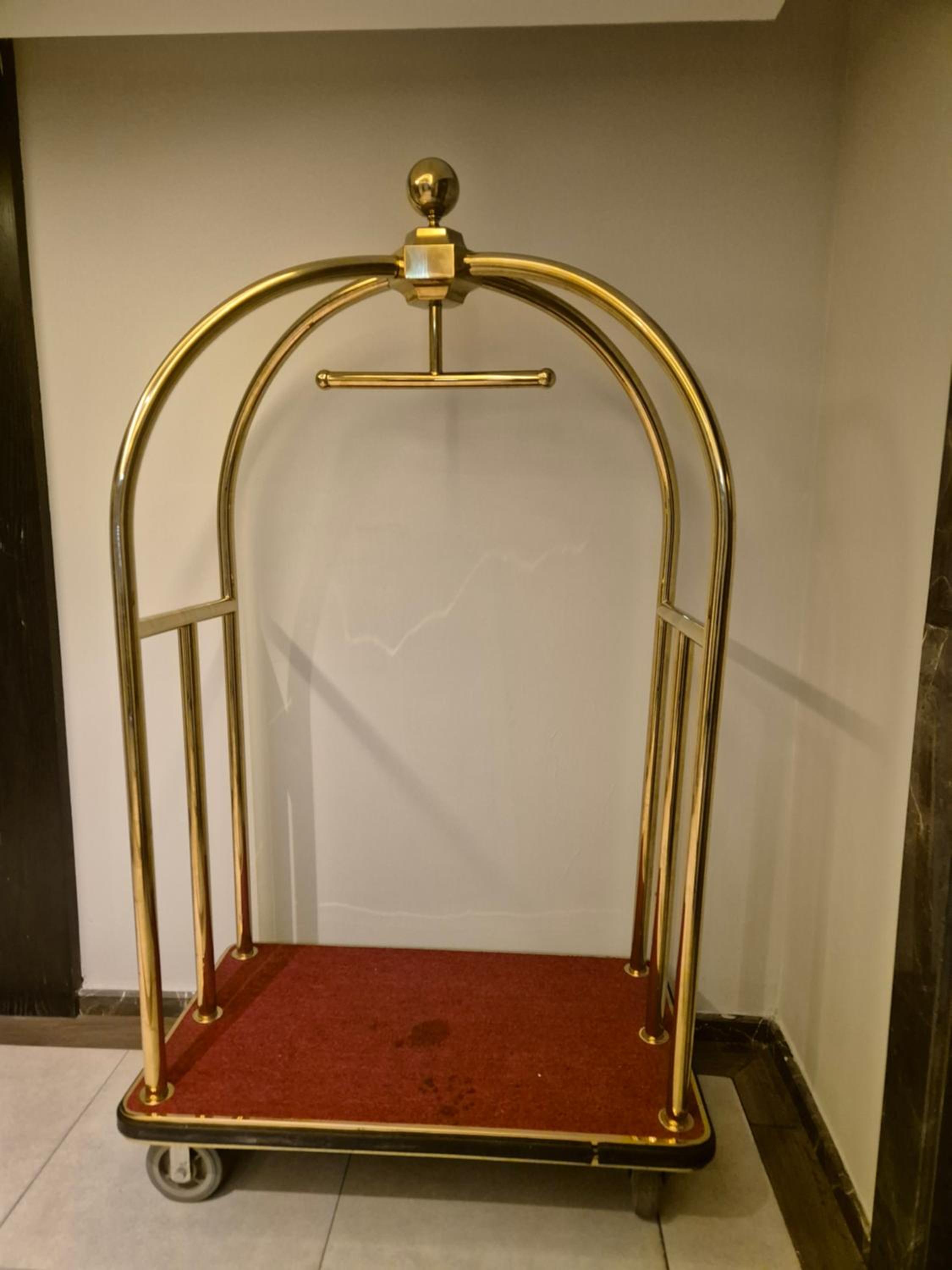 Luxury Romantic Sea View Apartment-ERAإقامة هادئة إطلالة بحرية موقع استثنائي- Manama