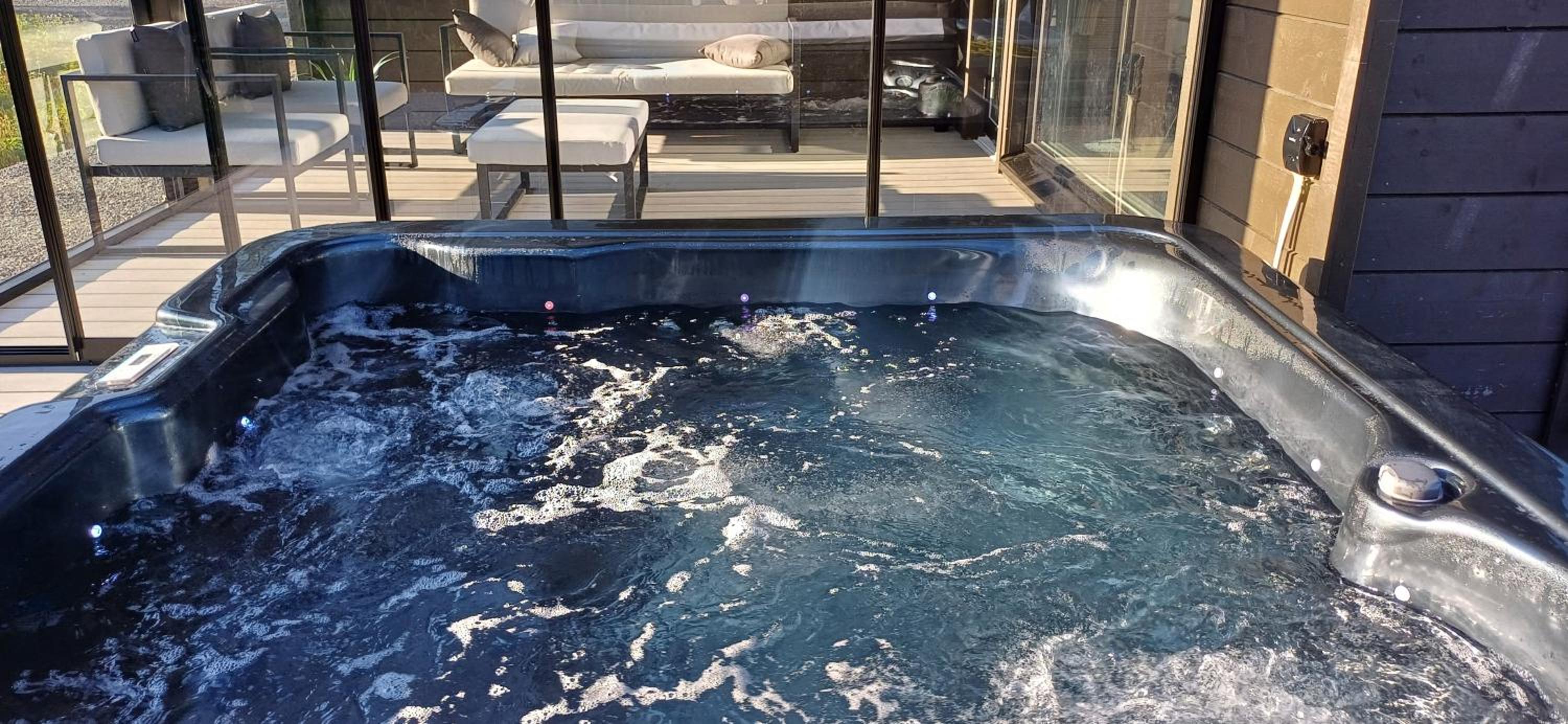 Villa Blueberry Ridge - jacuzzi, sauna view 4