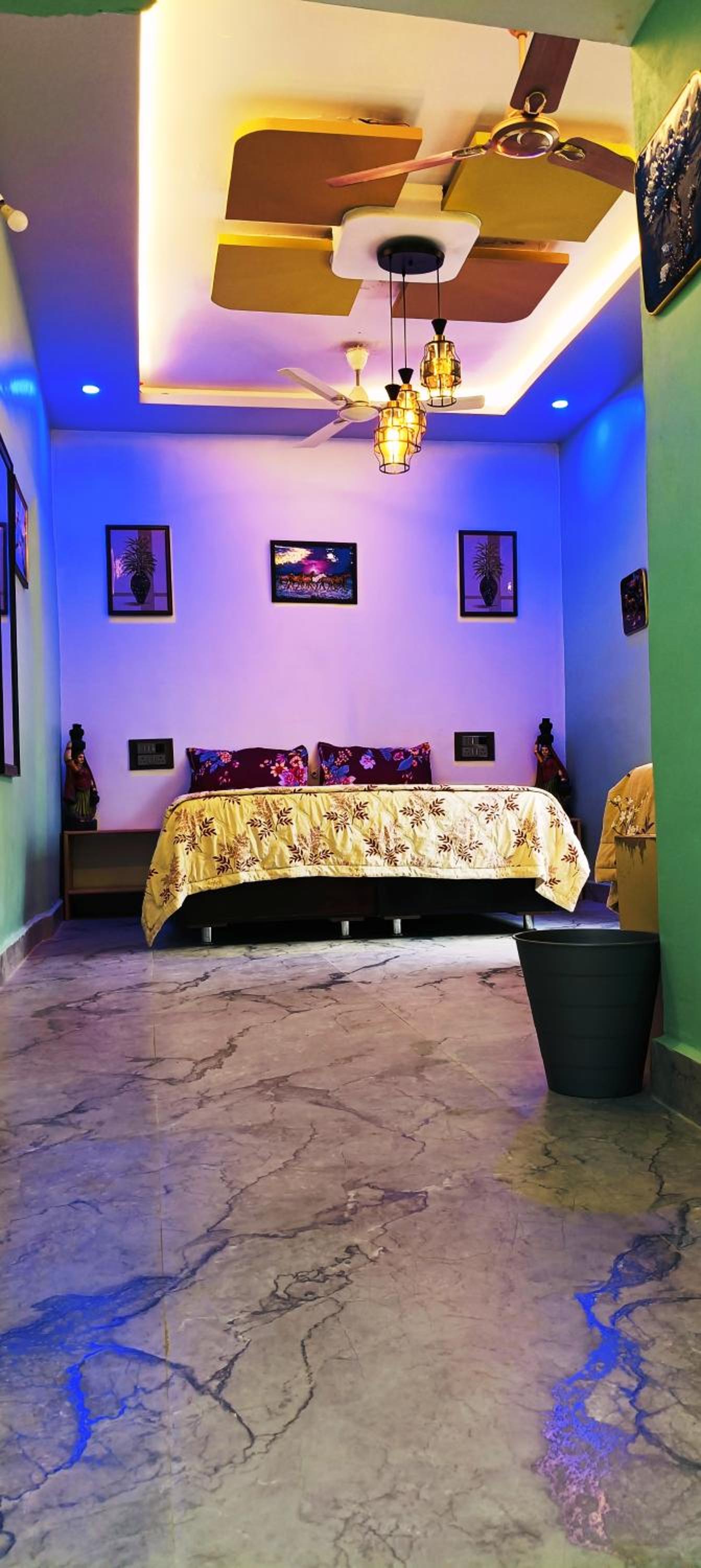 Mariette Roshni Homestay Hampi