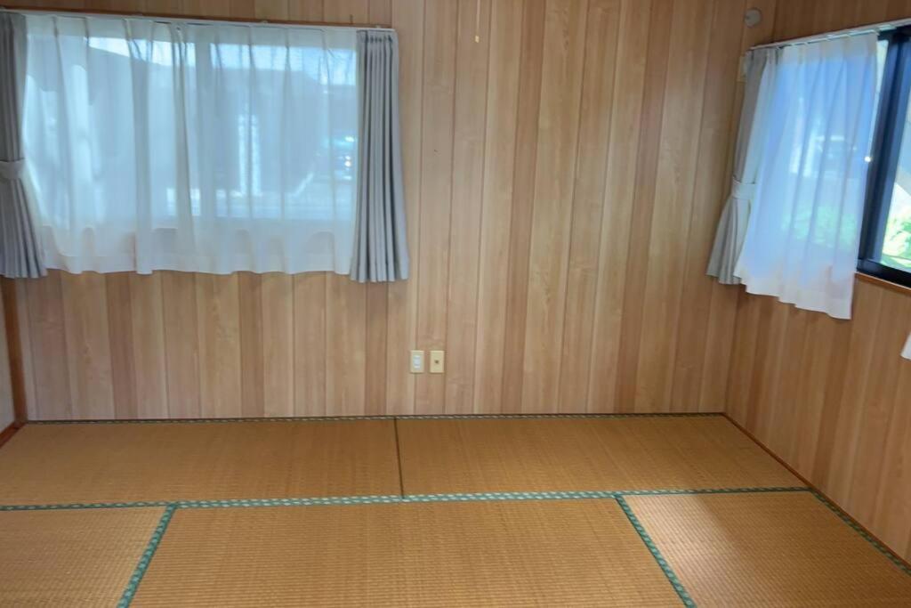Yonamine House