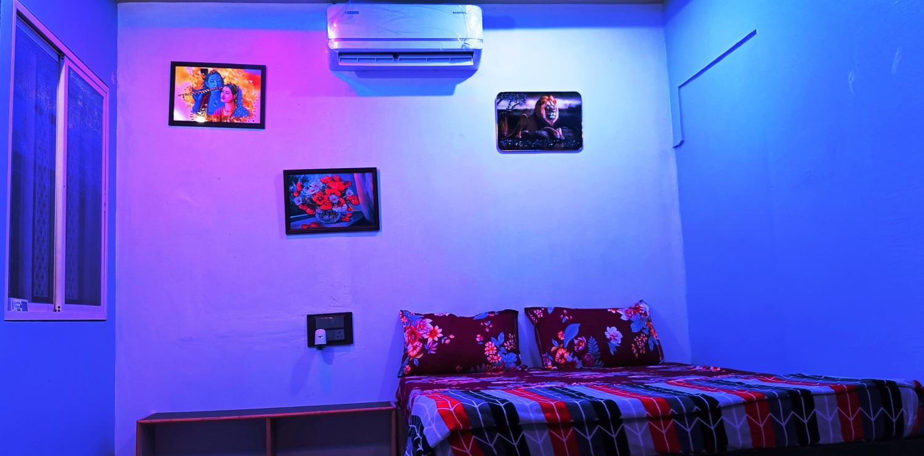 Mariette Roshni Homestay Hampi