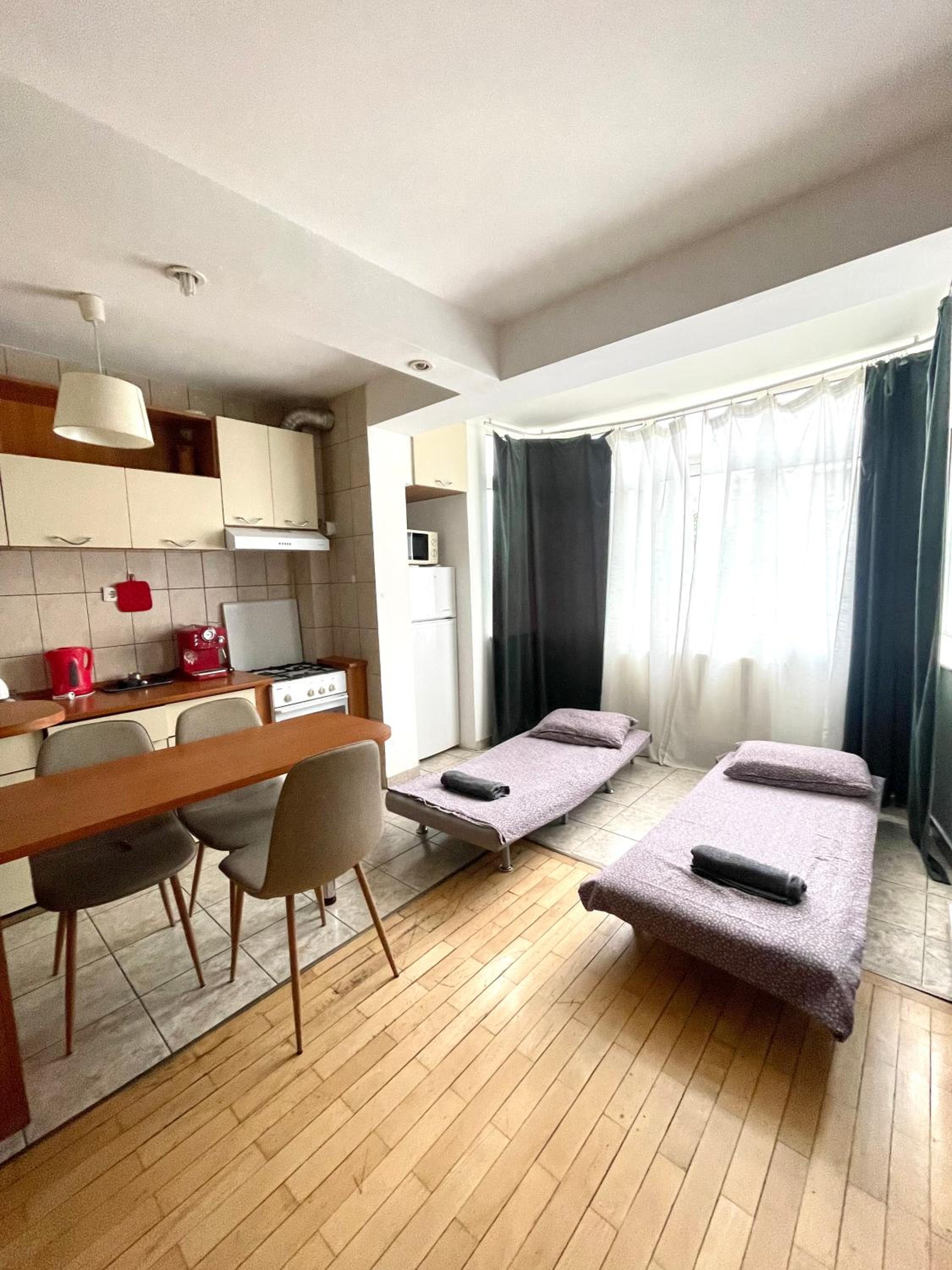 Old Town Chic 1 Br w self check in