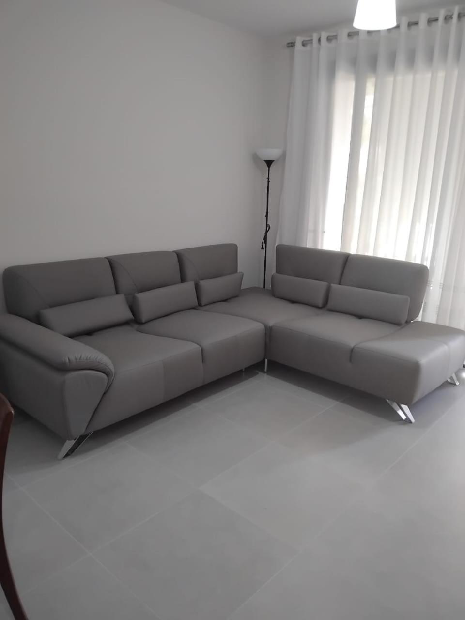 Aleksander Apartment