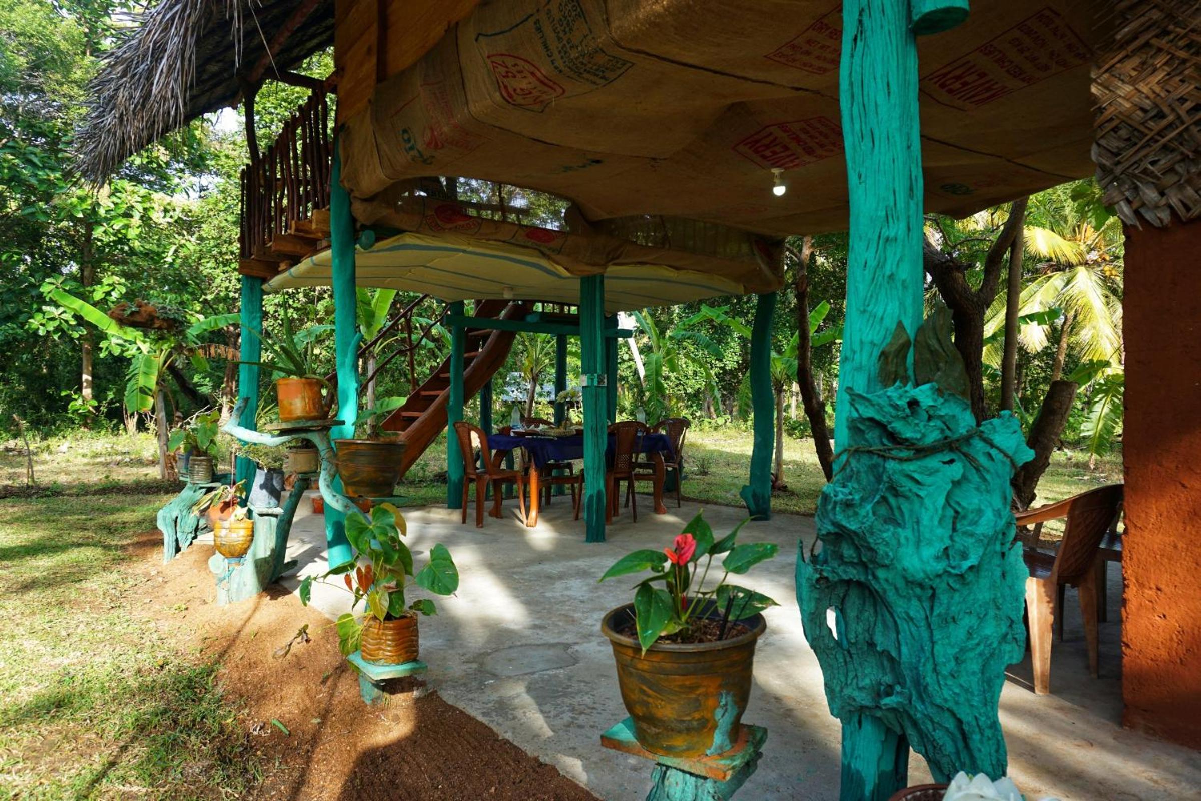 Rana Treehouse