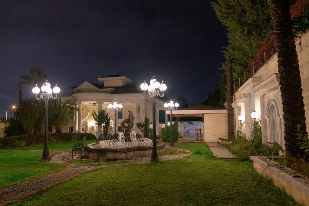 Beyaz Köşk