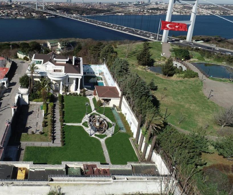 Beyaz Köşk