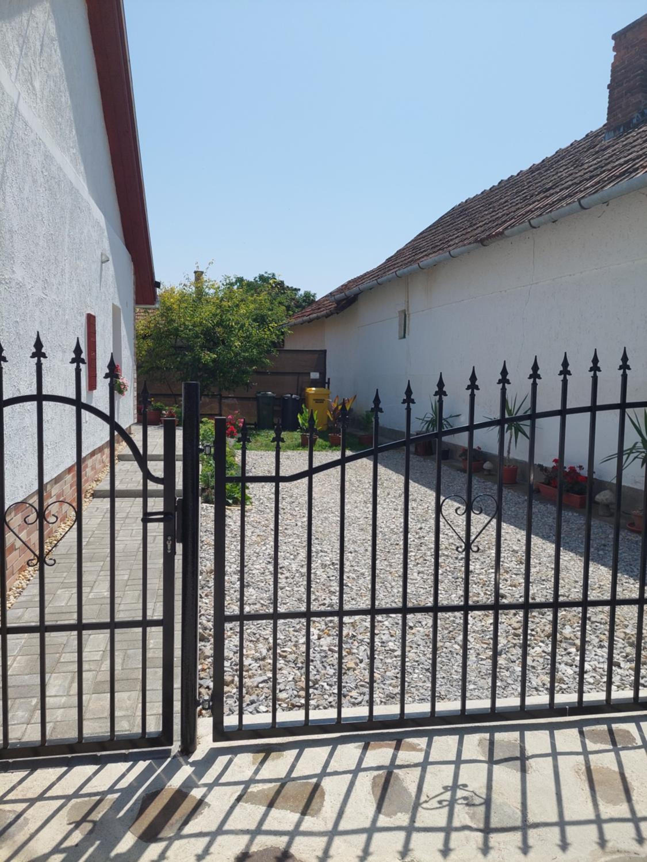 Villanegra Vendégház Abádszalók
