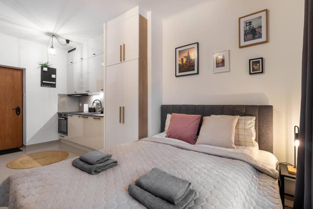 Urban Chic - Studio Apartment - City Center&Orla