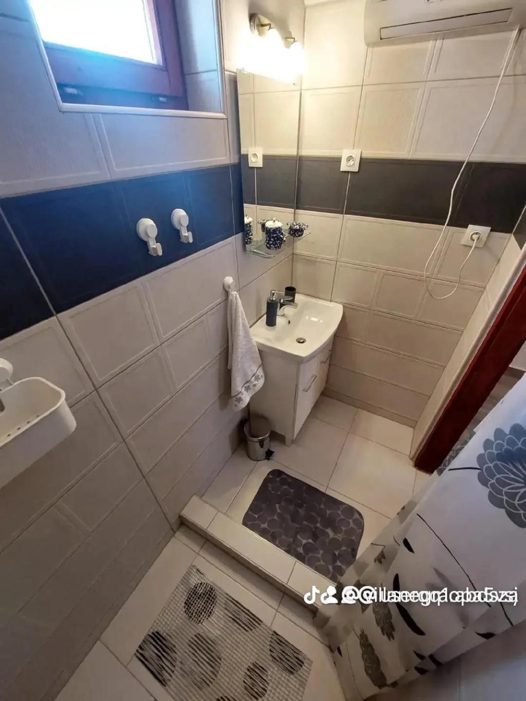 Villanegra Vendégház Abádszalók