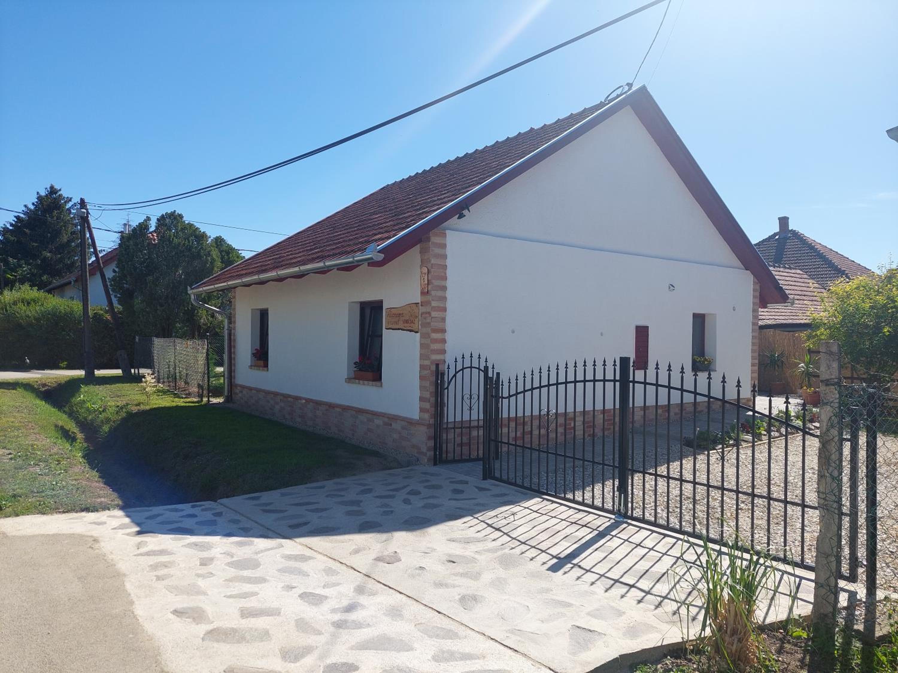 Villanegra Vendégház Abádszalók