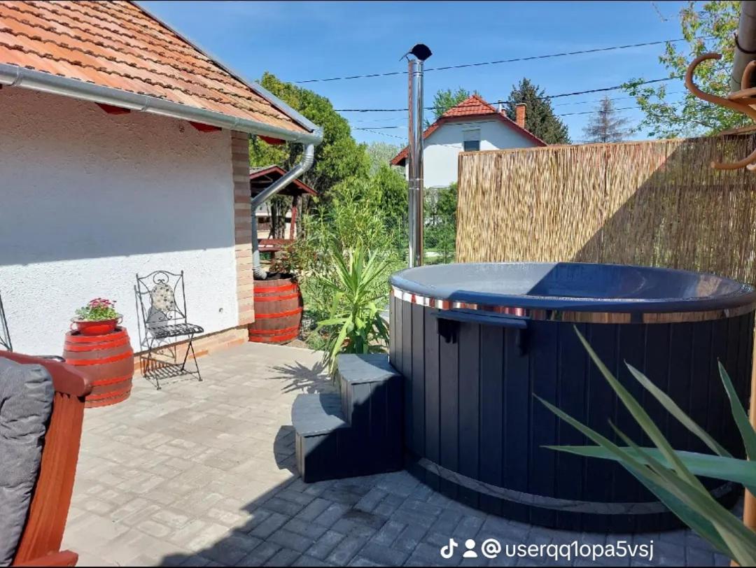 Villanegra Vendégház Abádszalók
