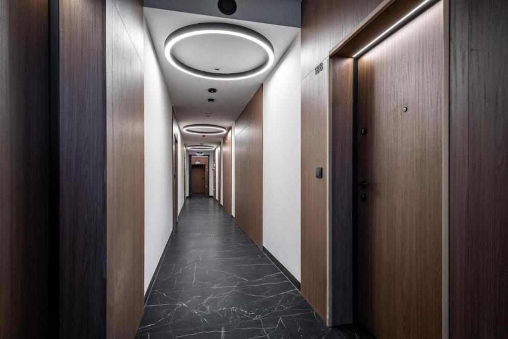 Urban Chic - Grzybowska 37 - Luxury Warsaw Stays