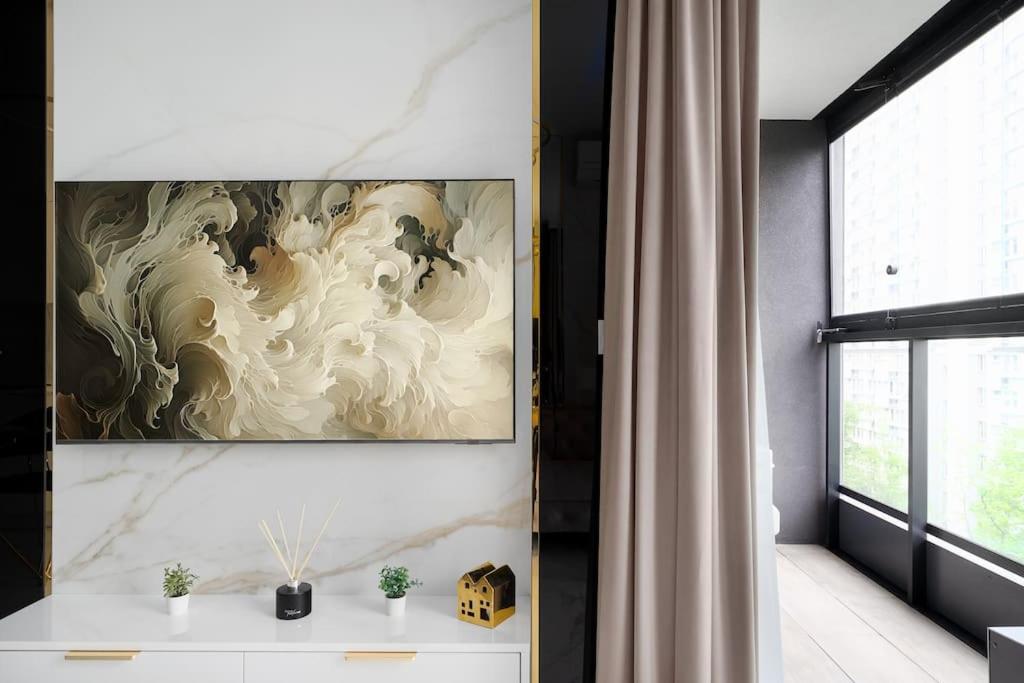 Urban Chic - Grzybowska 37 - Luxury Warsaw Stays