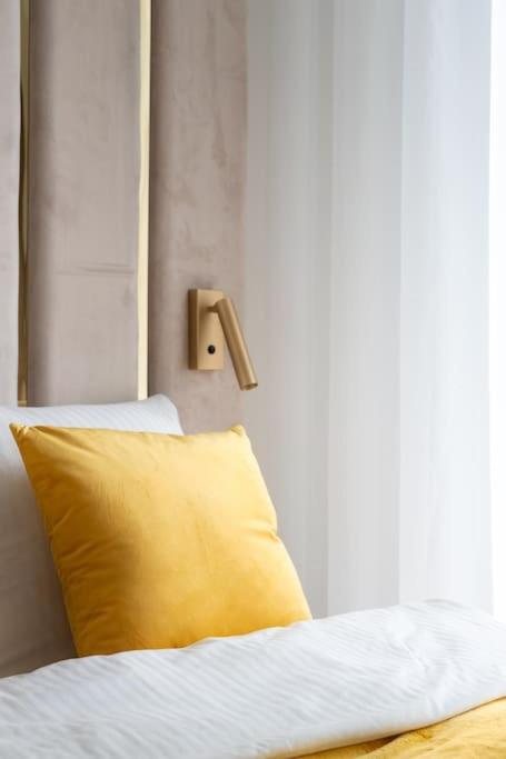 Urban Chic - Grzybowska 37 - Luxury Warsaw Stays