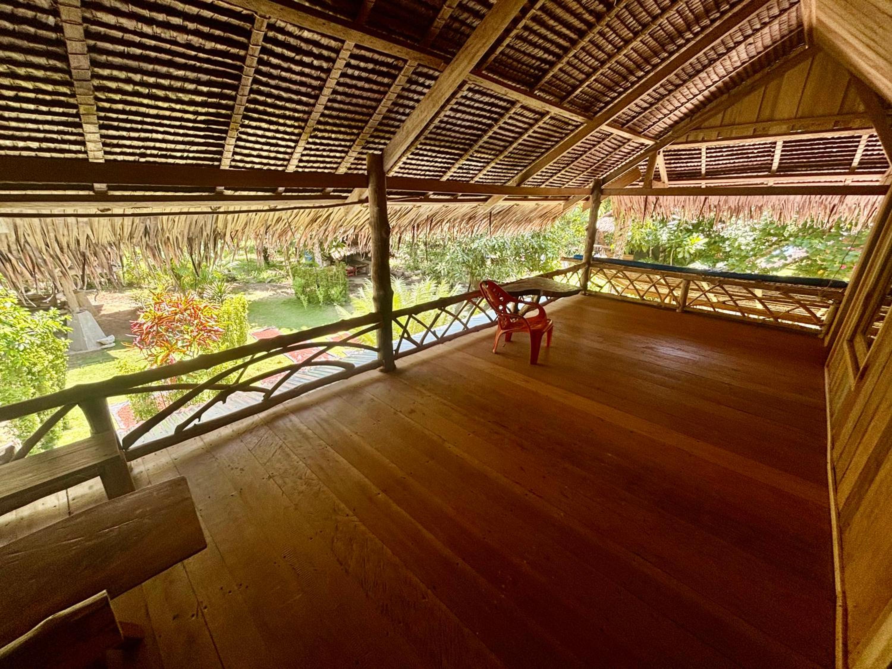 Moile Moile Surfcamp