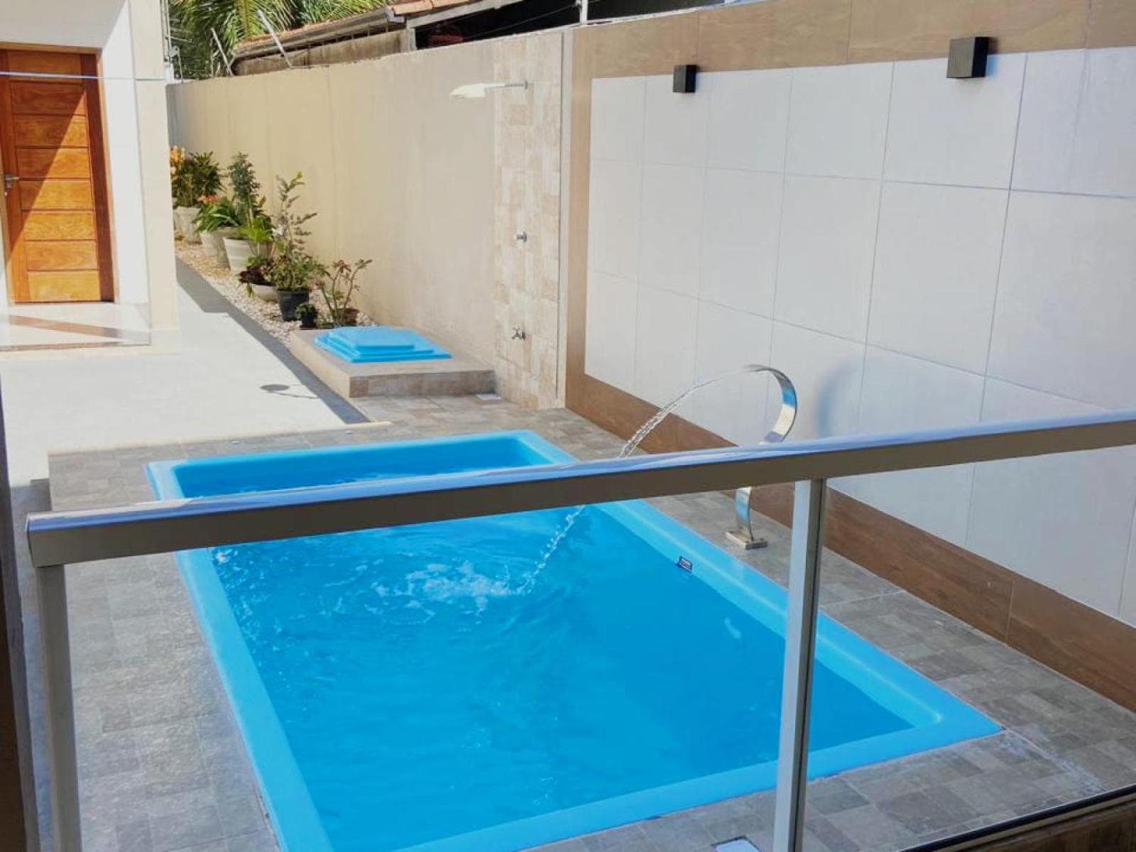 Casa Duplex Climatizada com Piscina para 10 pessoas