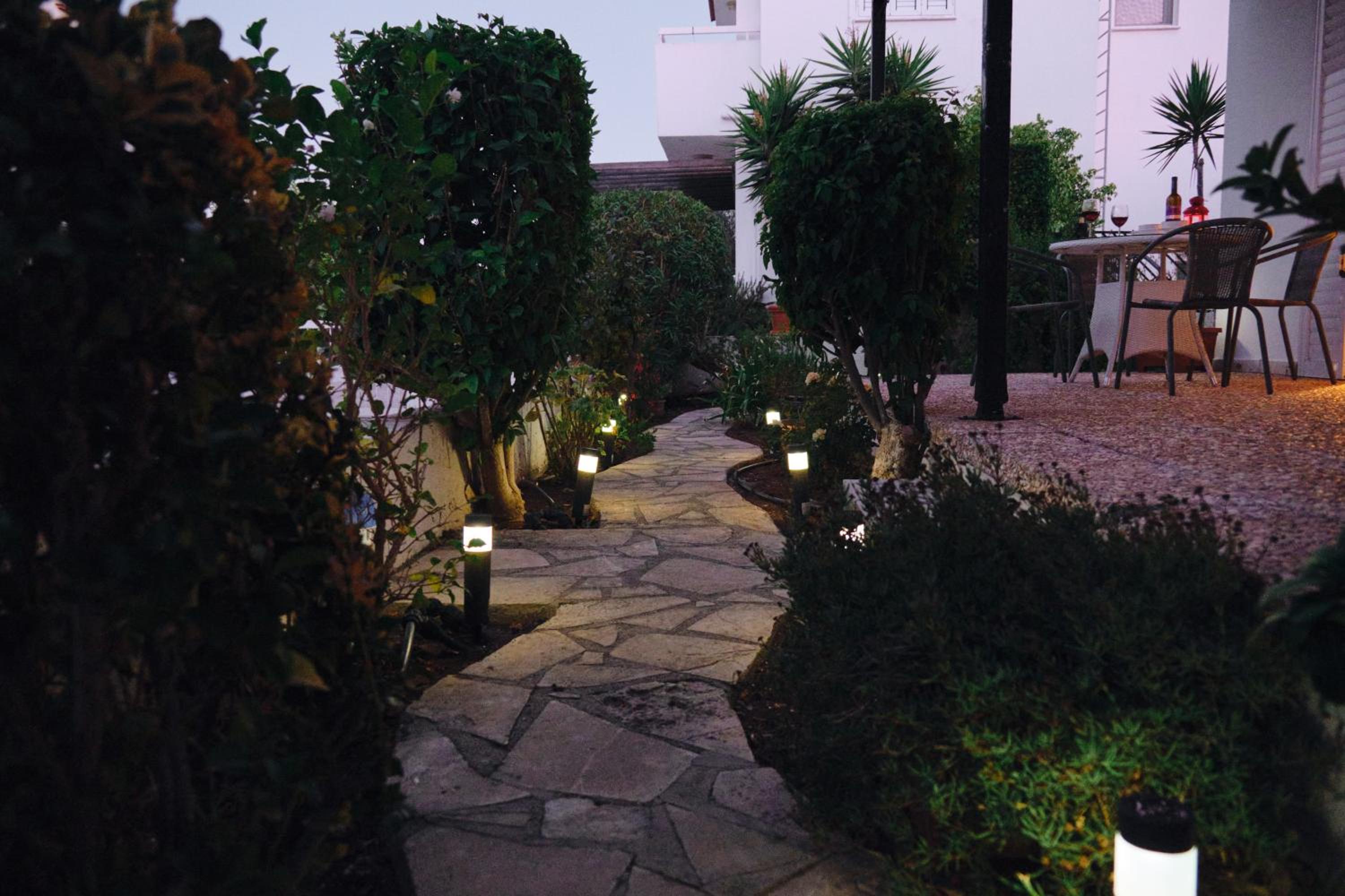 Soleil Residence - Charming 2BR Holiday House with Garden at Protaras - Konnos Area