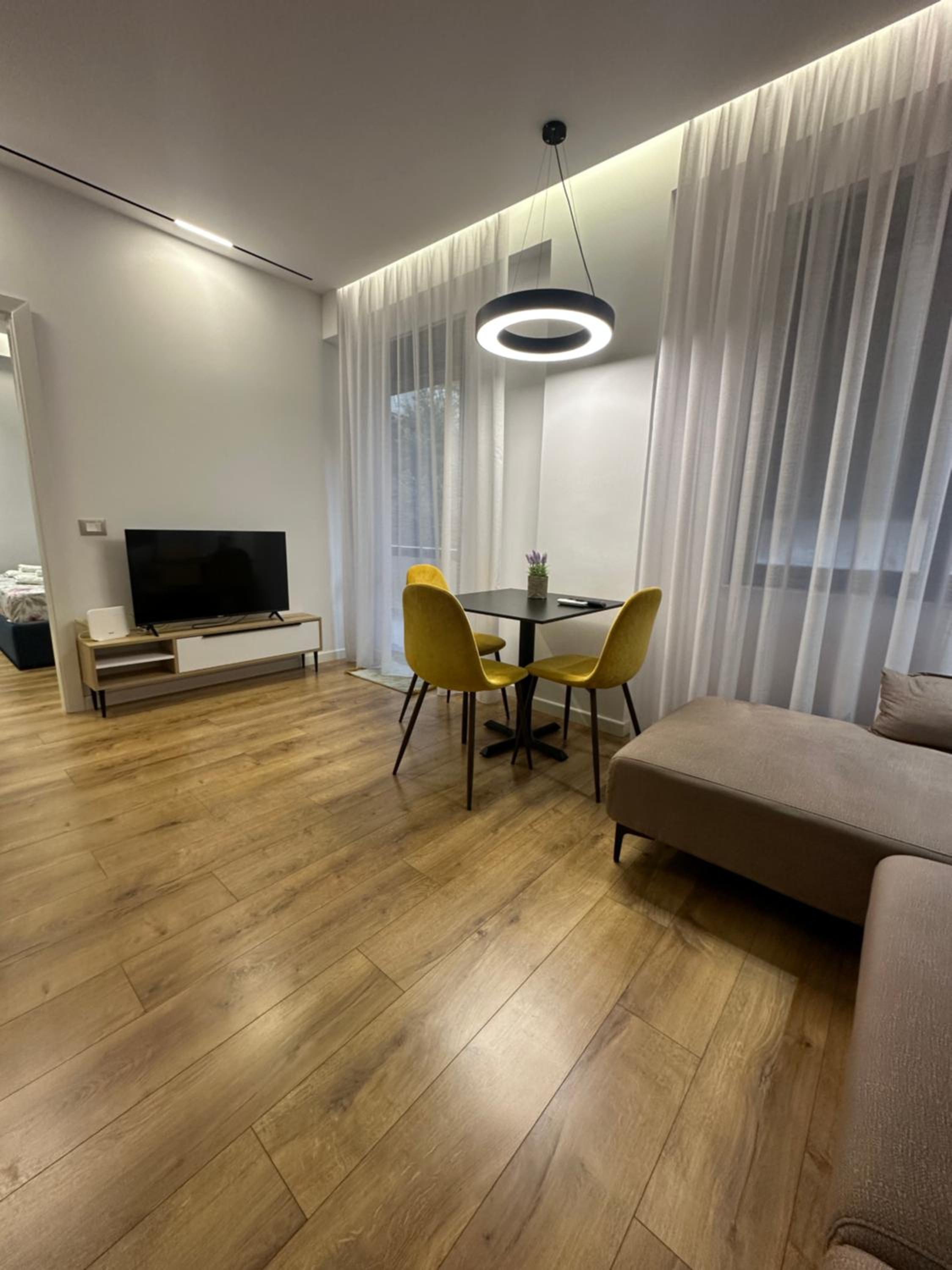 Erinda Apartments photo 5