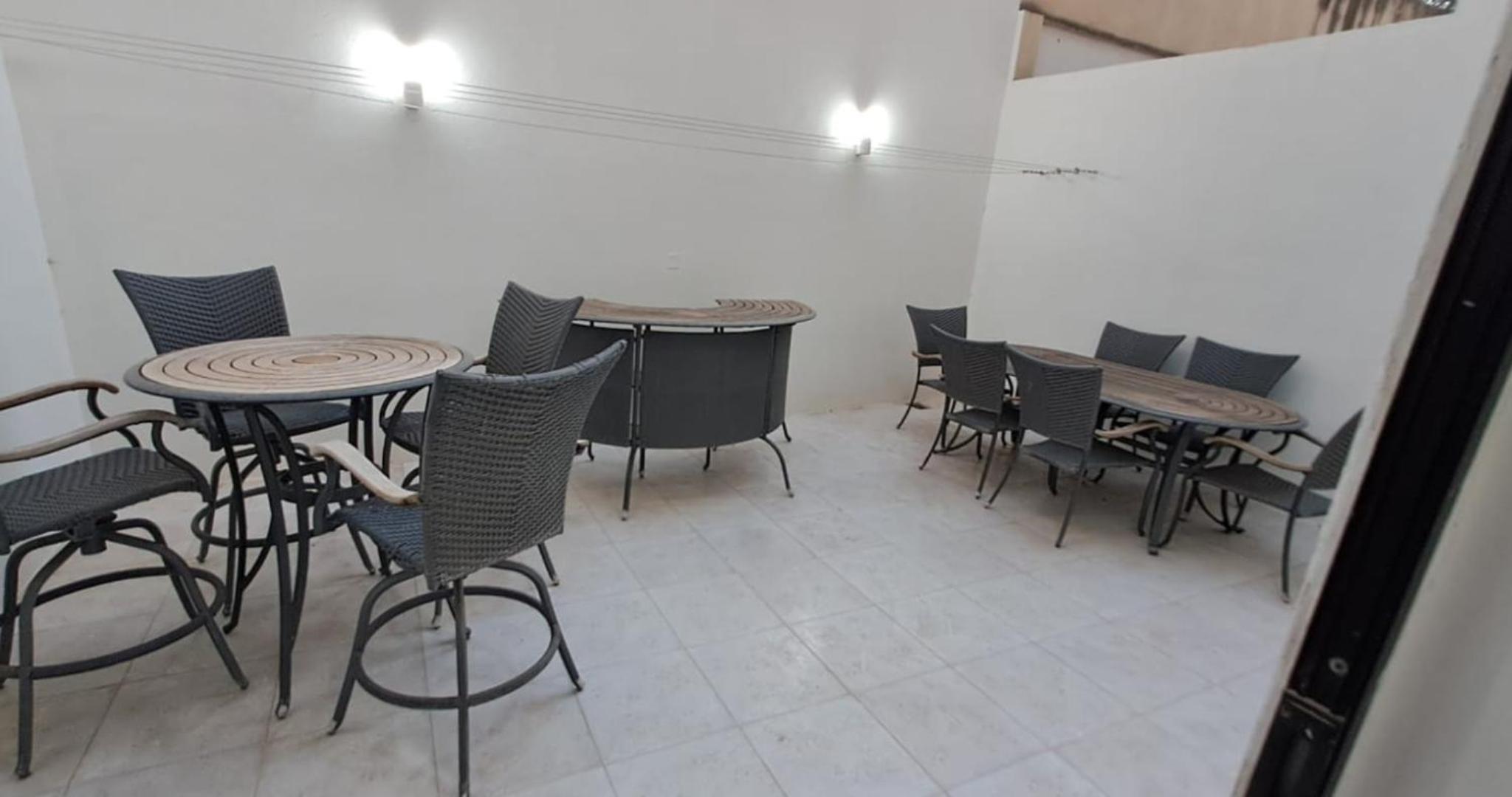 Spacious Getaway in Attard with Terrace & Garage