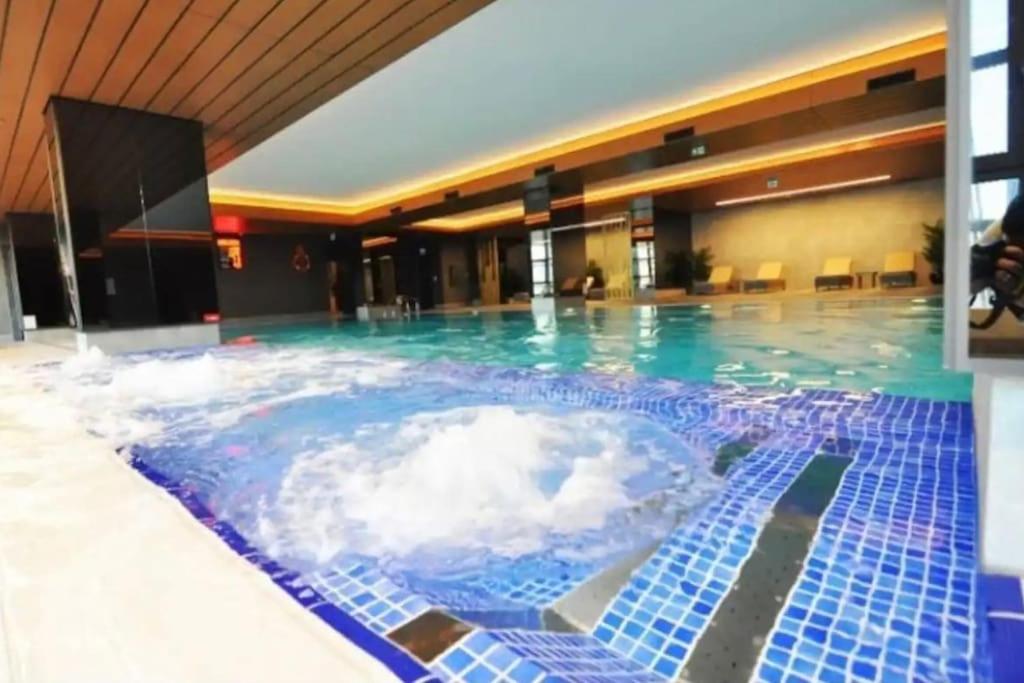 Stylish apt in heart of Şişli Floor 40