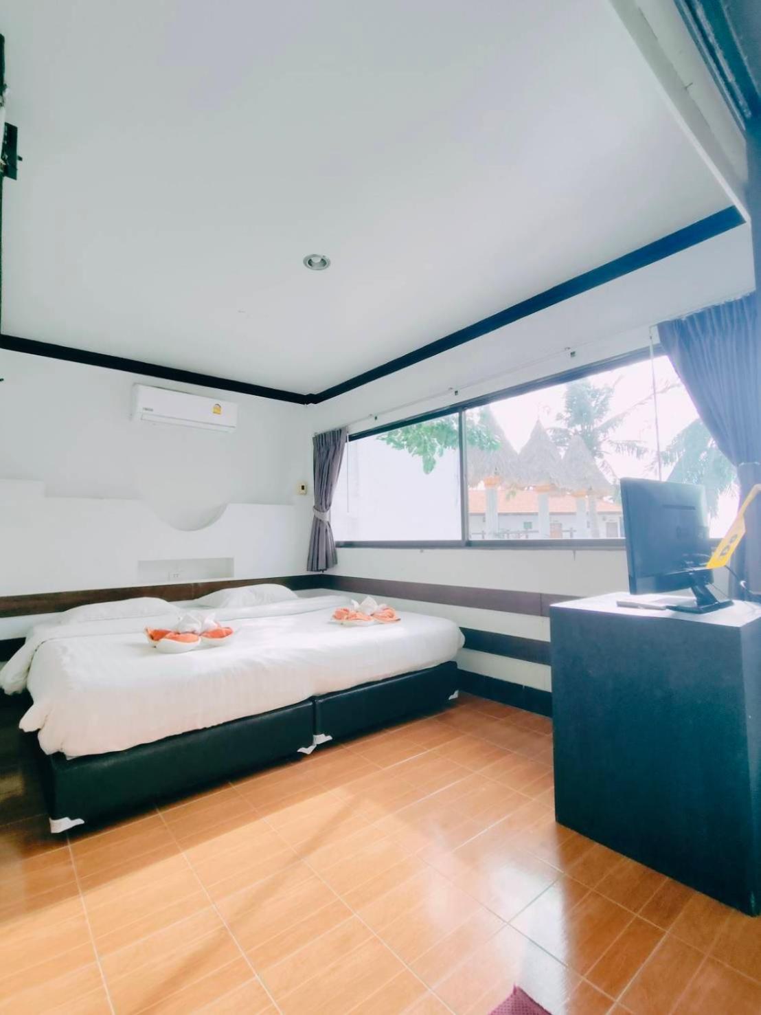 Simple Life Talay & Divers Resort