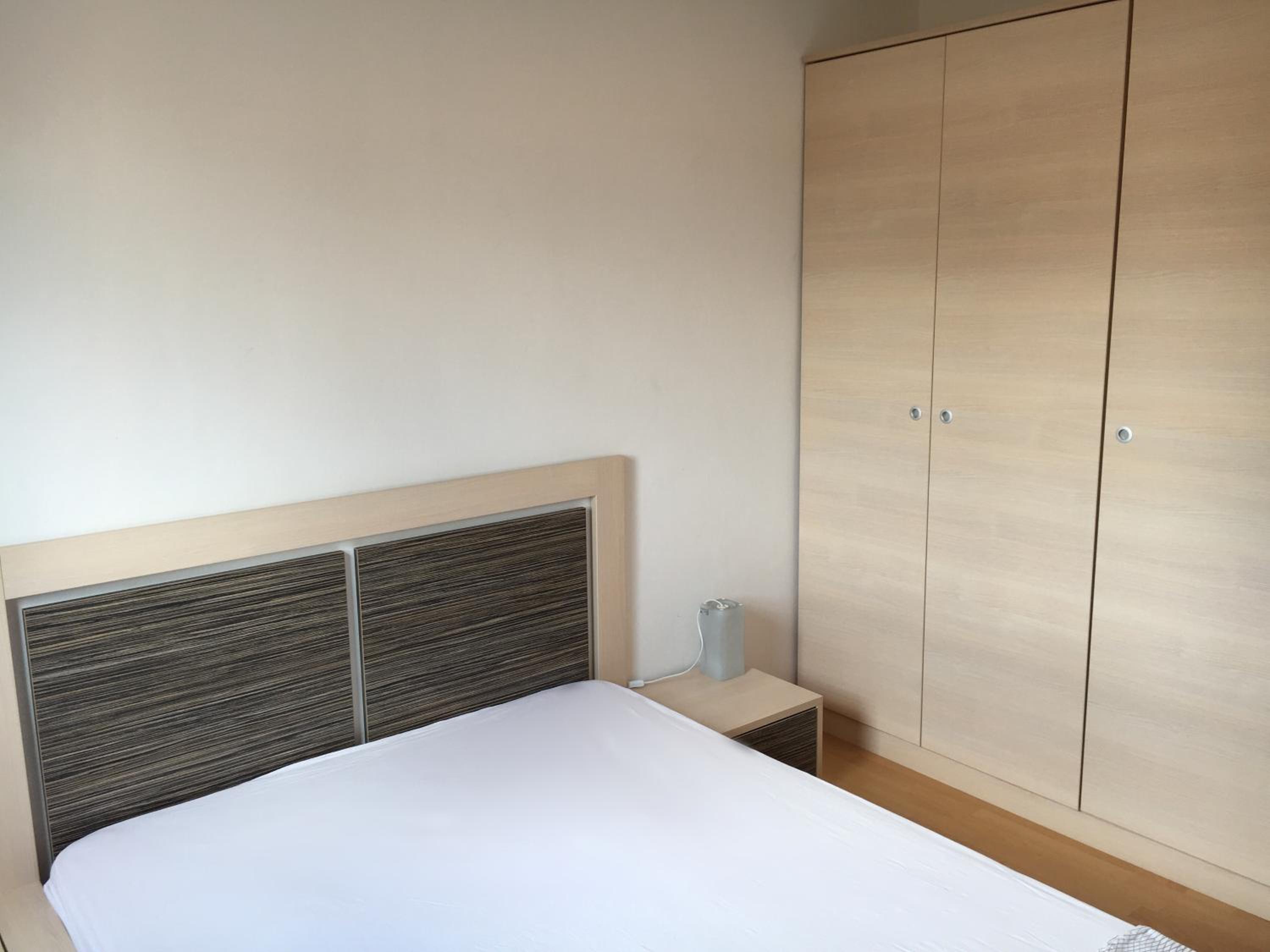 Apartments Jakišnica