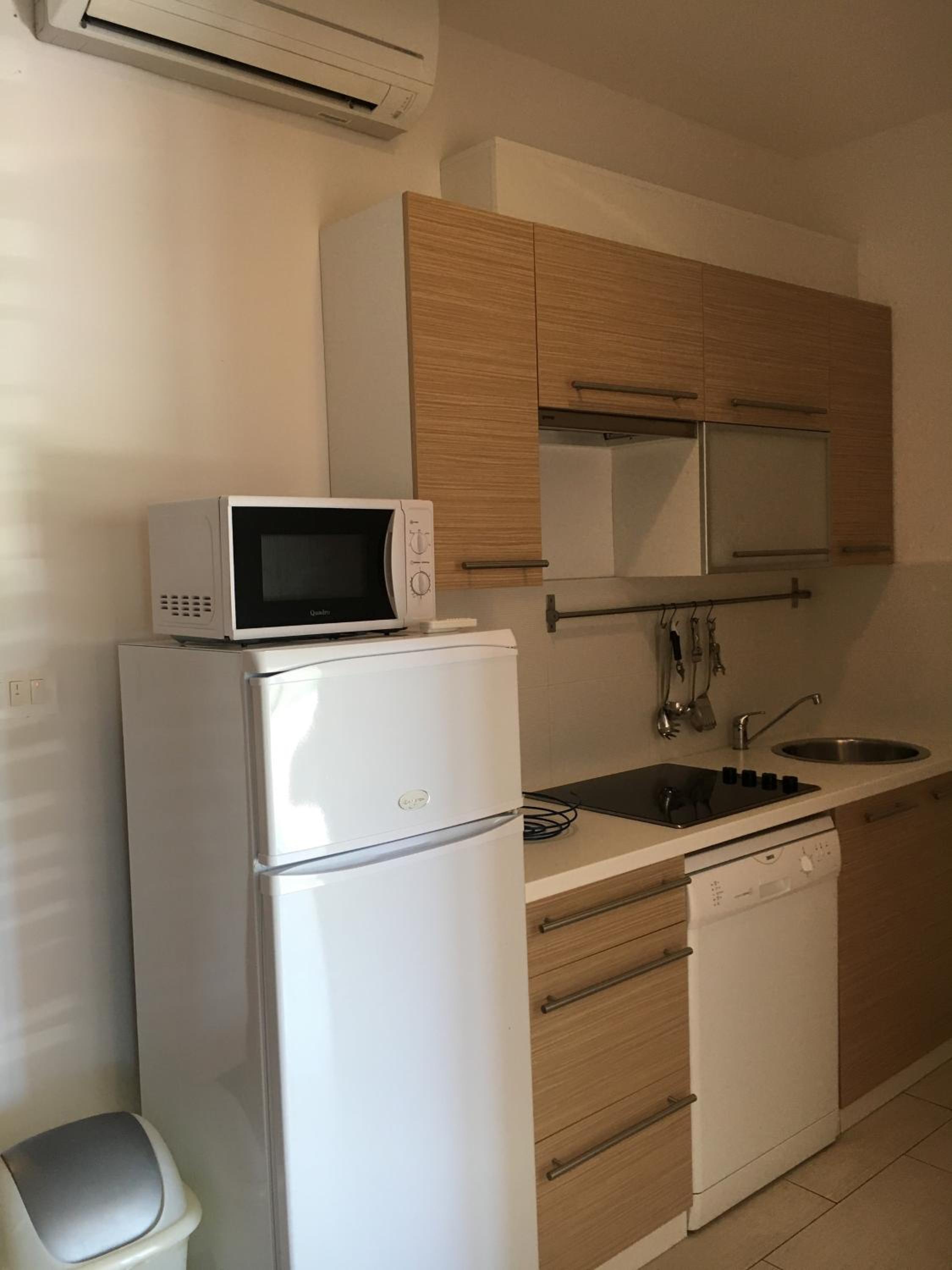 Apartments Jakišnica