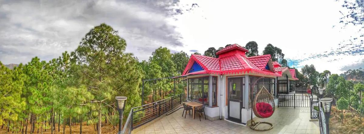 Wisteria Winds Villa