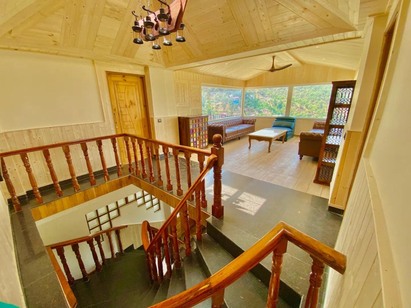 Wisteria Winds Villa