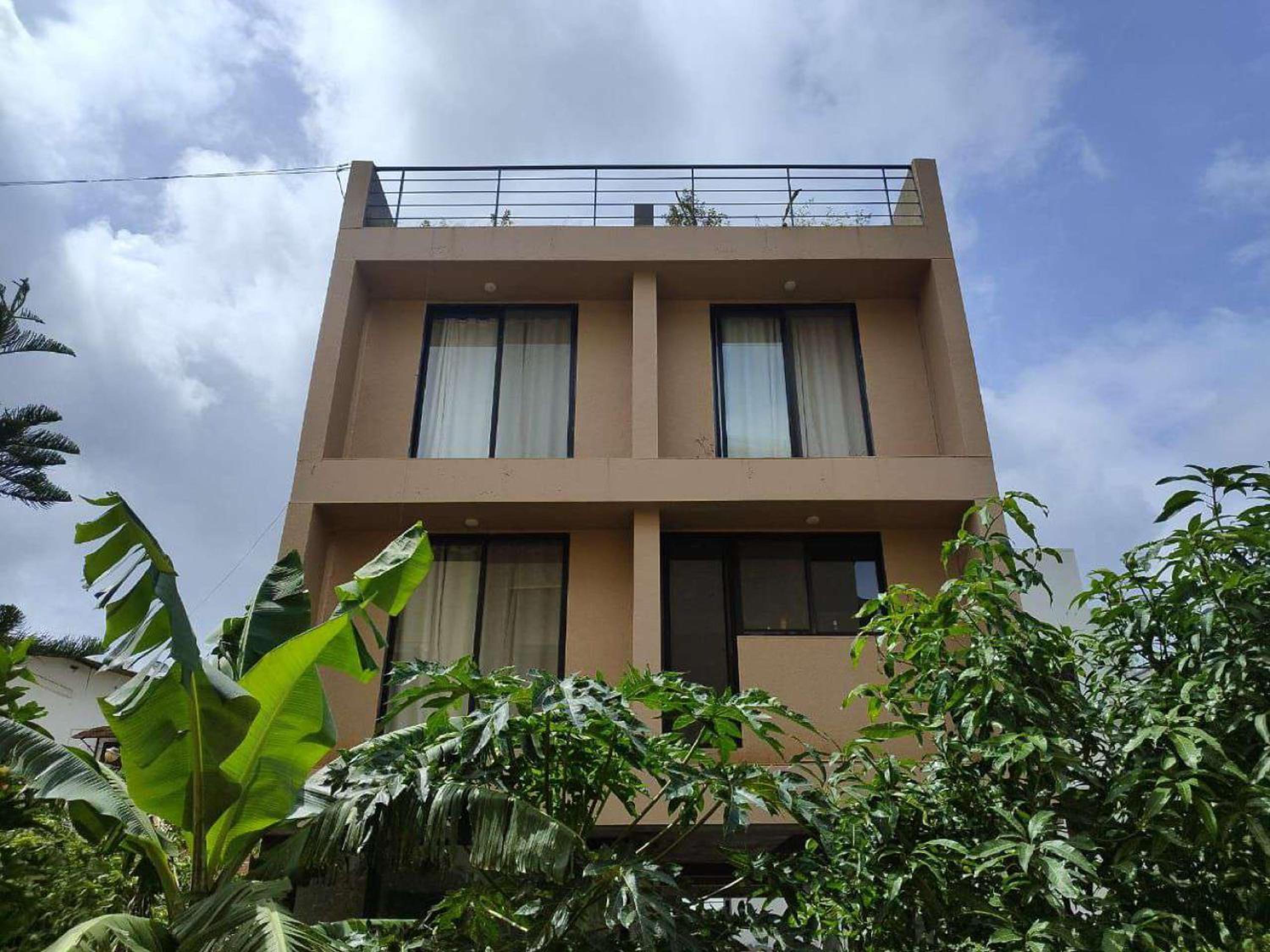 Rising Dust villa view 3