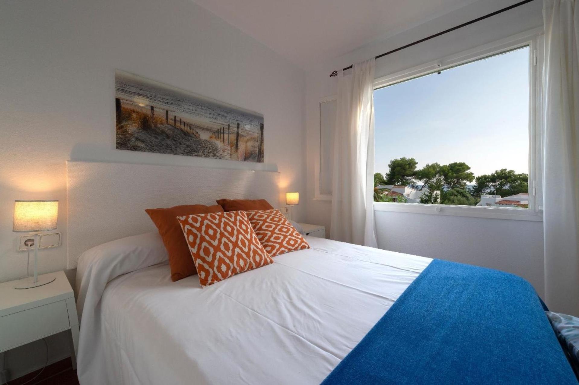 Moderne, frische Familienvilla Allondra
