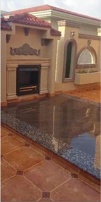 Suite Spot - Private - Two Bedroom Apartment close to Airport and City
