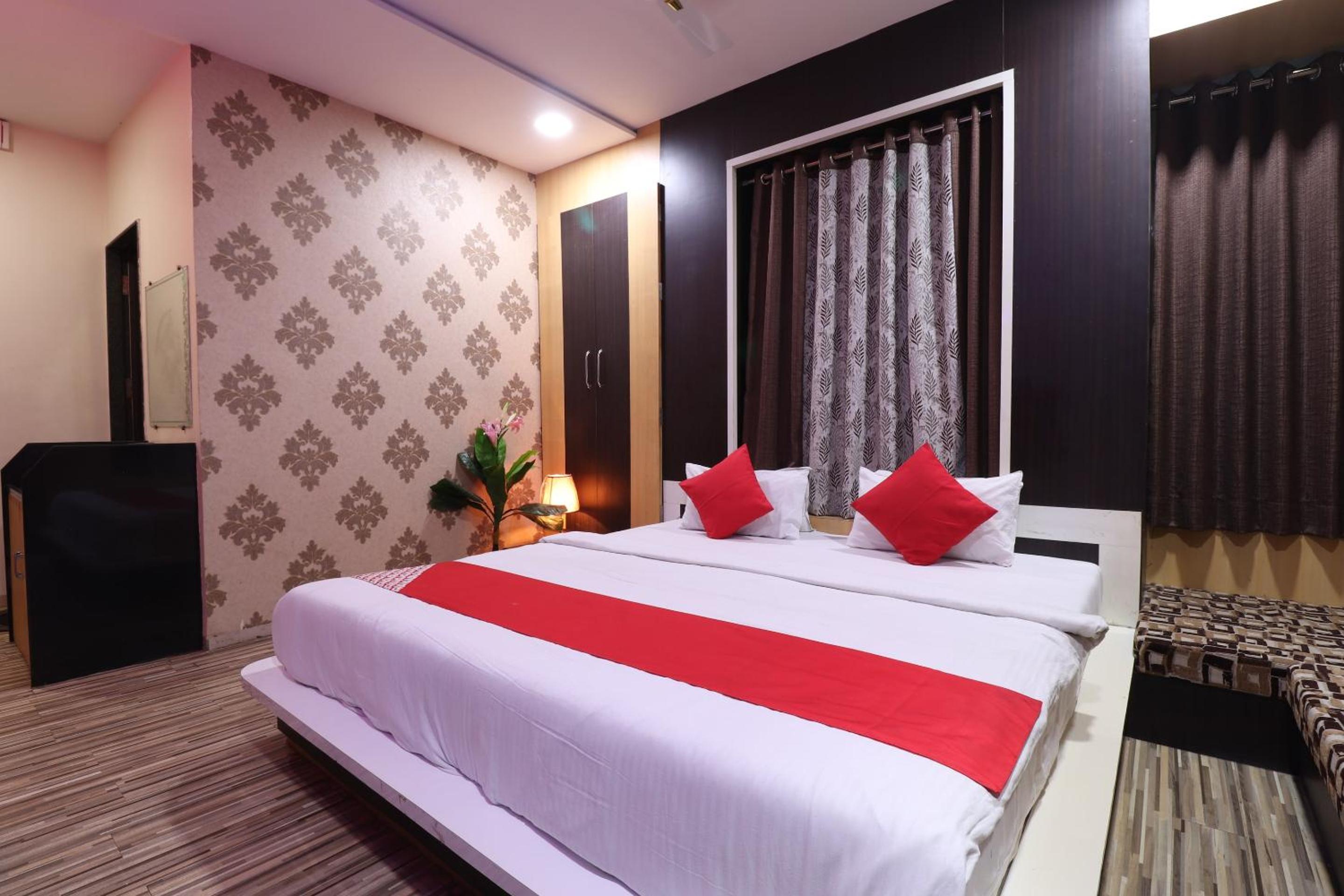 Hotel O Shri Sai Niwara Lodge view 3