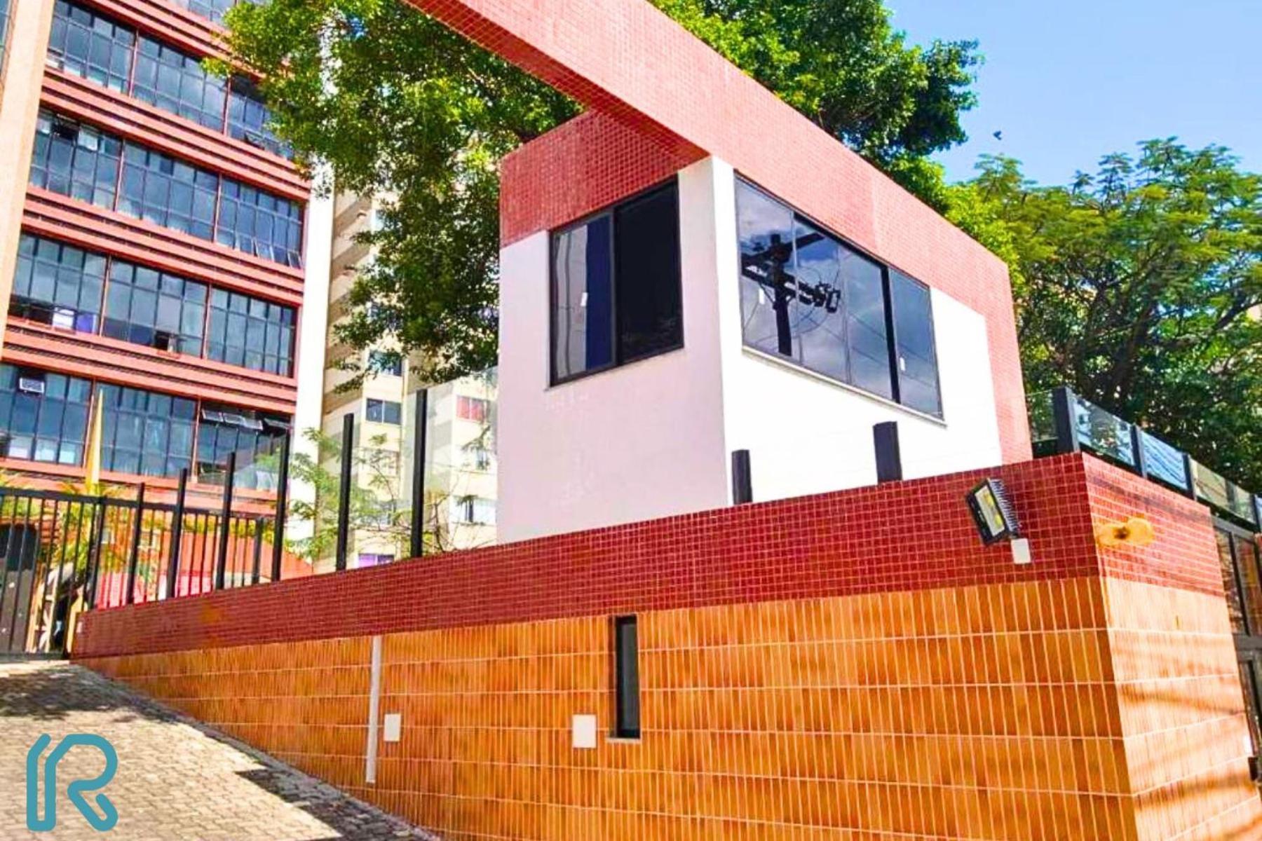 Lindo Studio Completo Na Barra com Piscina no Rooftop do EDF, Próximo ao Porto da Barra