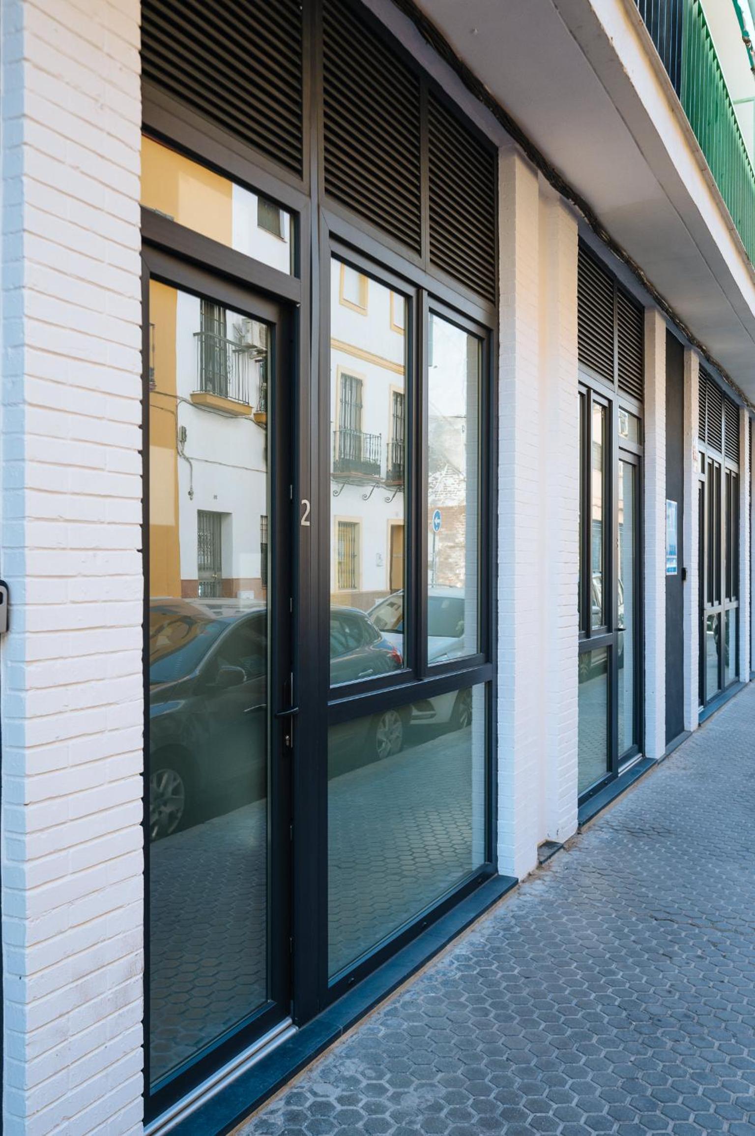 New Hostly Alameda Apartments