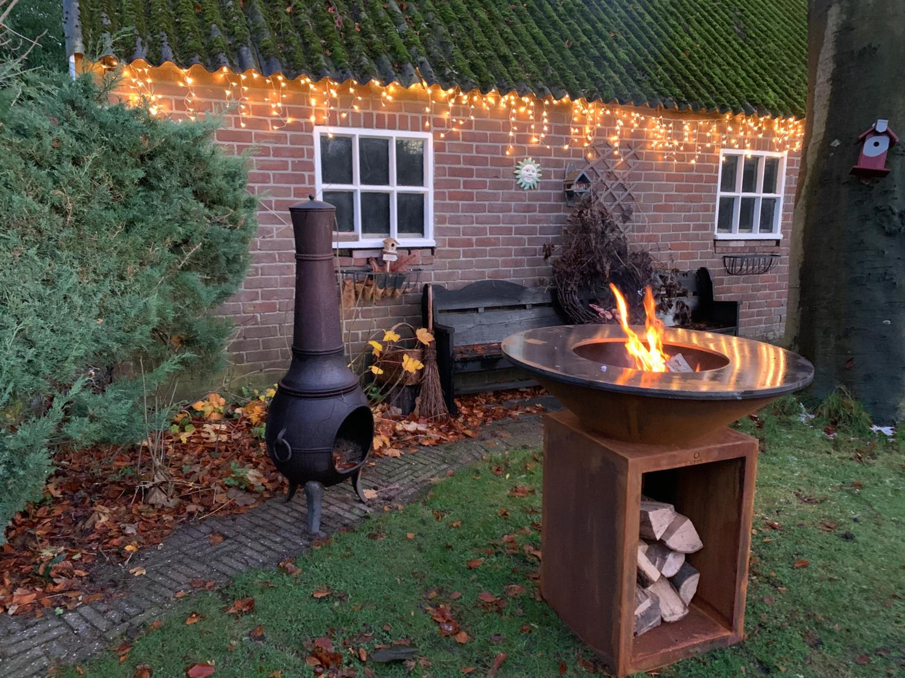 Gezellige Ruime Villa incl Hottub Sauna en Gamesroom view 4