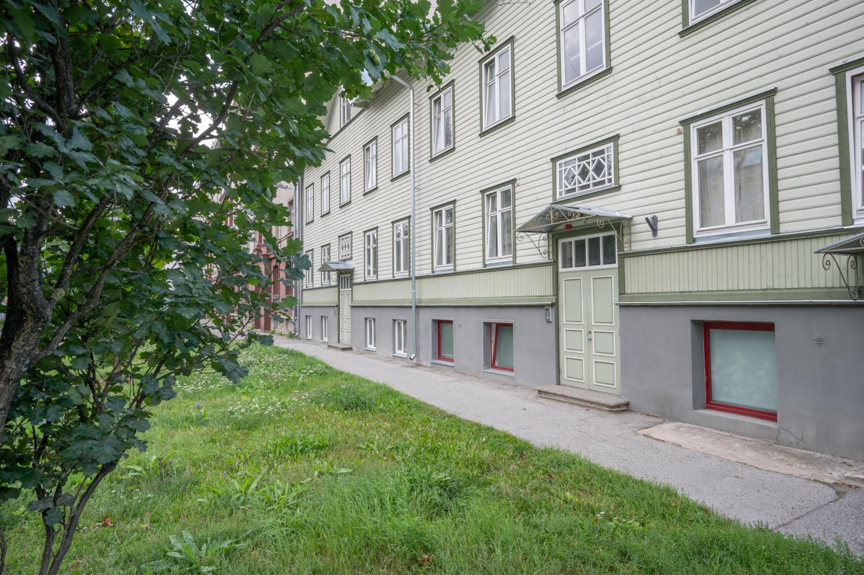 Photo 17