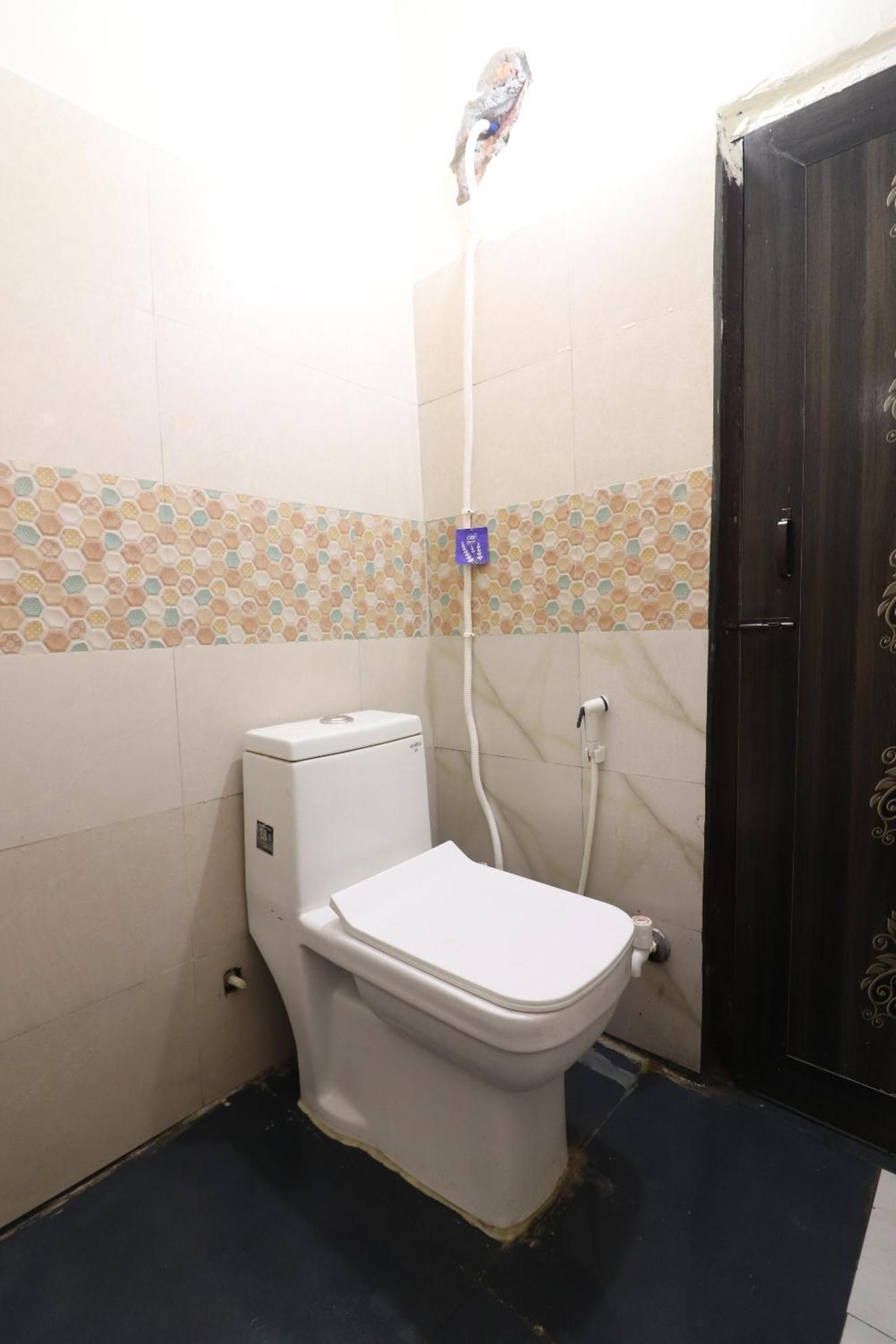 icyhotels golden inn 56 view 3