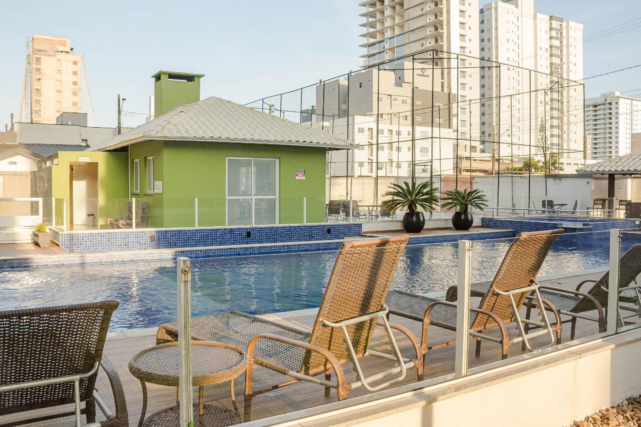 Liara Easy Club: apenas 450m da praia!