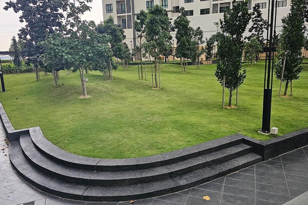 5 plus 2 pax COZY 3BR APT BUKIT JALIL photo 7