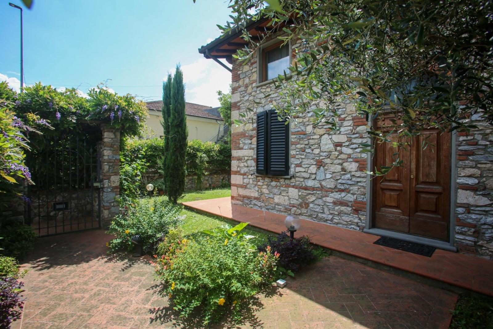 Pietra E Glicine B&B