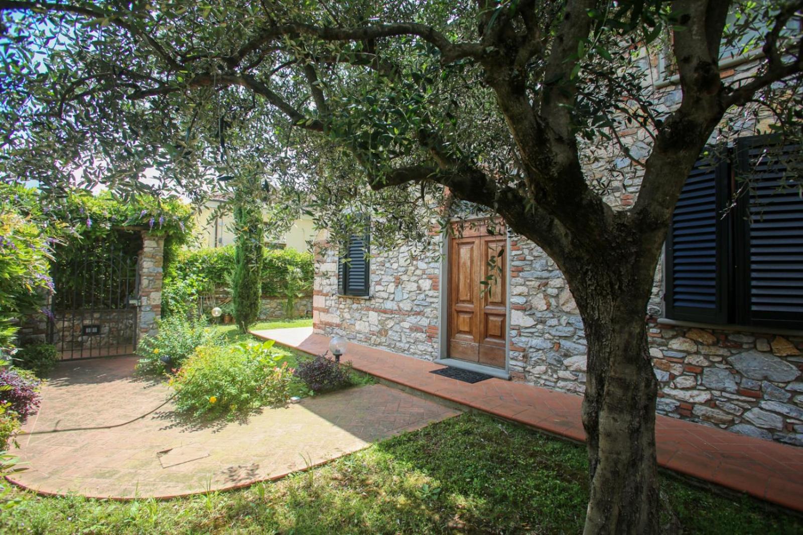 Pietra E Glicine B&B