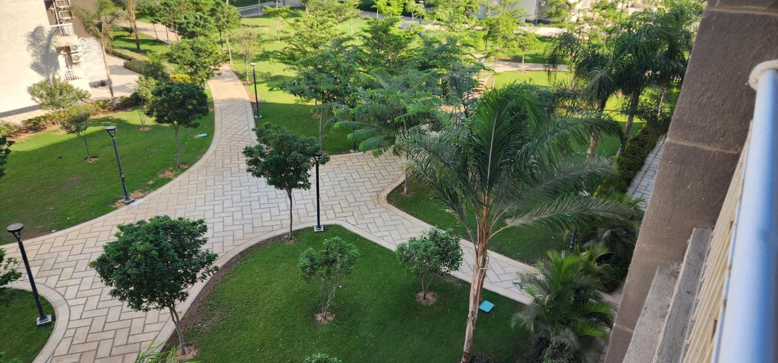 Garden view modern apartment in Madinaty