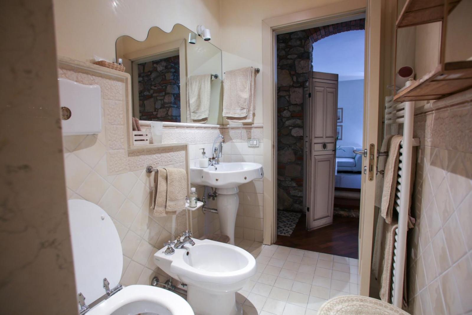 Pietra E Glicine B&B
