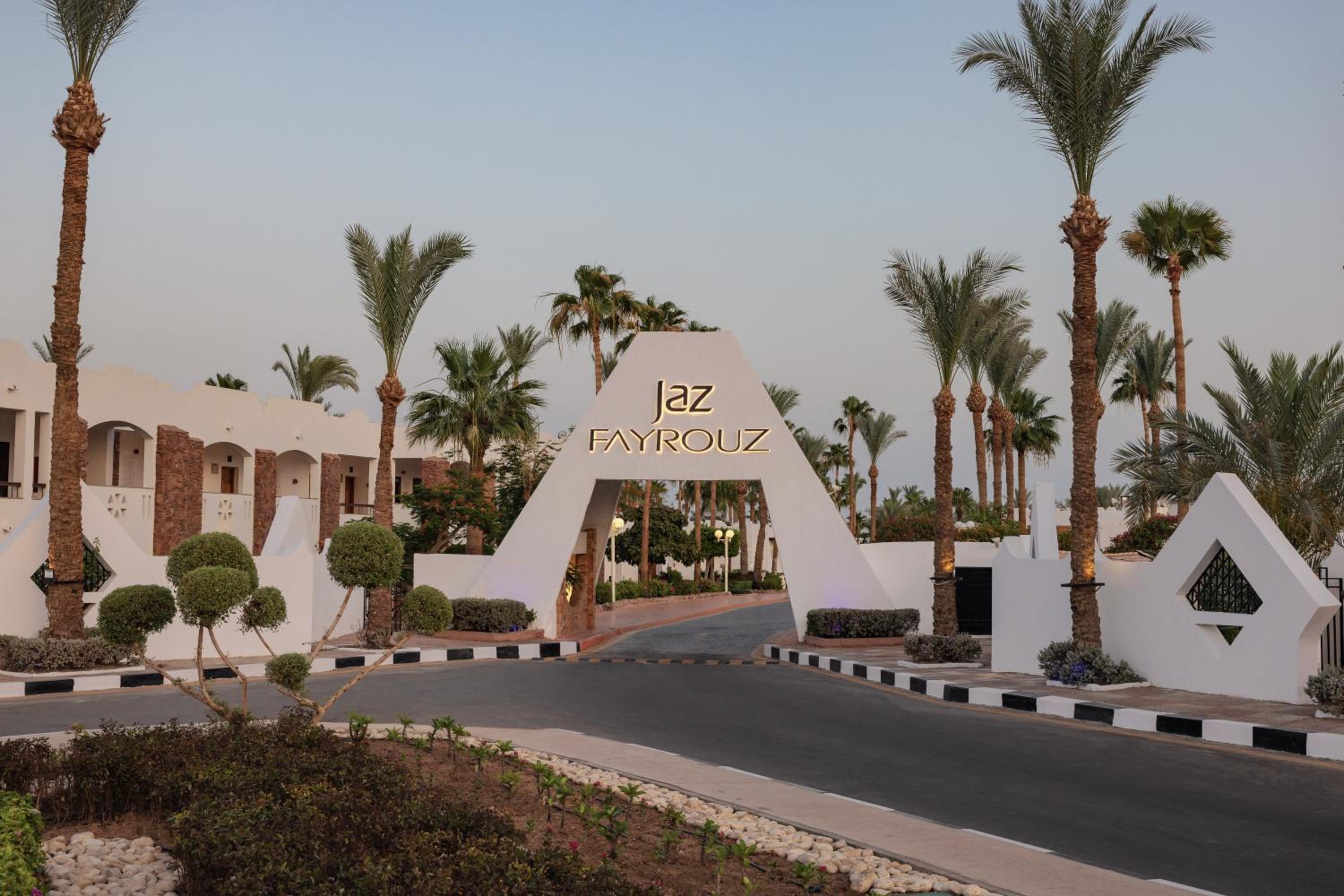 Hotel Jaz Fayrouz - Image 1