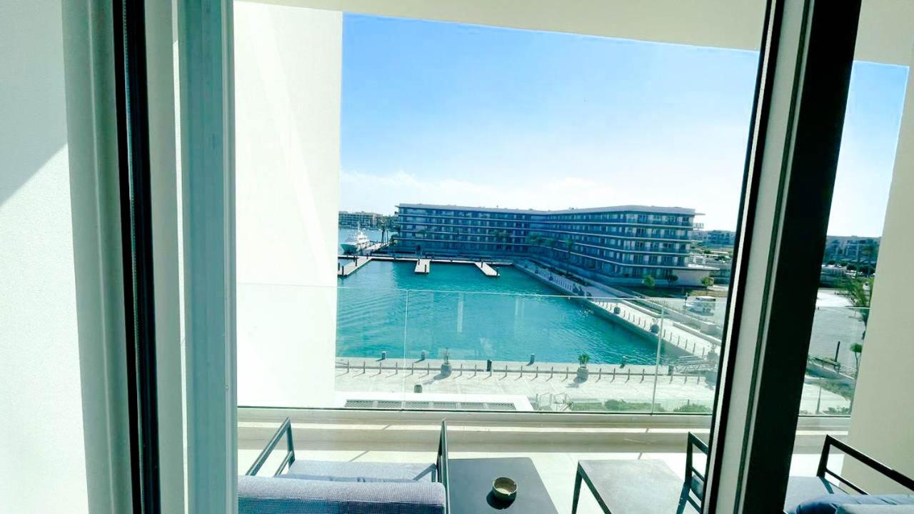Serviced Apartments at Address Beach Resort Marassi