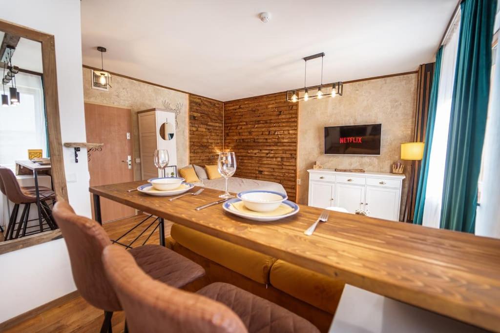 Mountain Studio - Ski in and out - FREE Spa