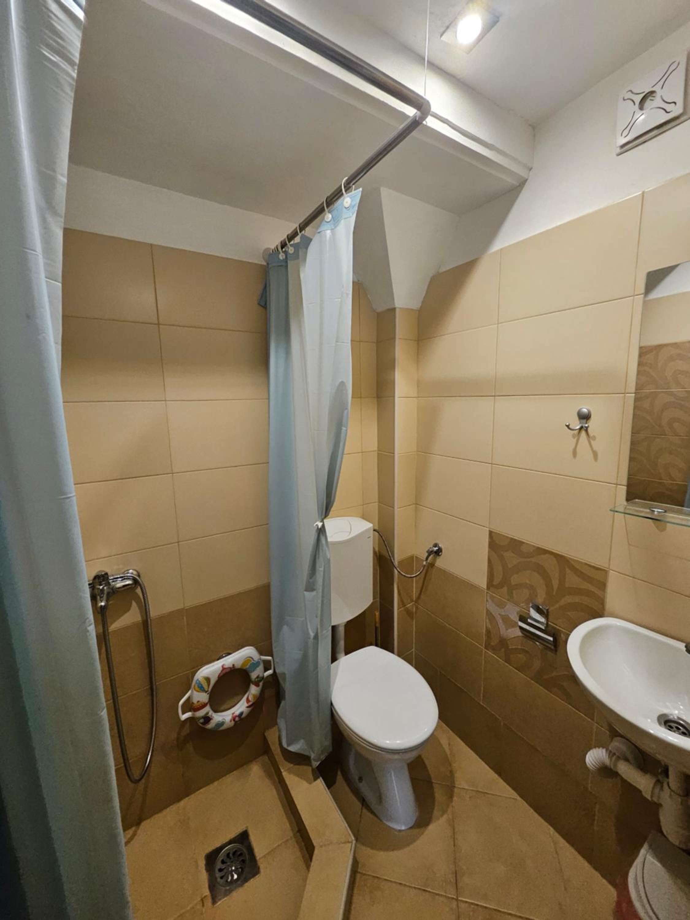 Villa Altiparmak
