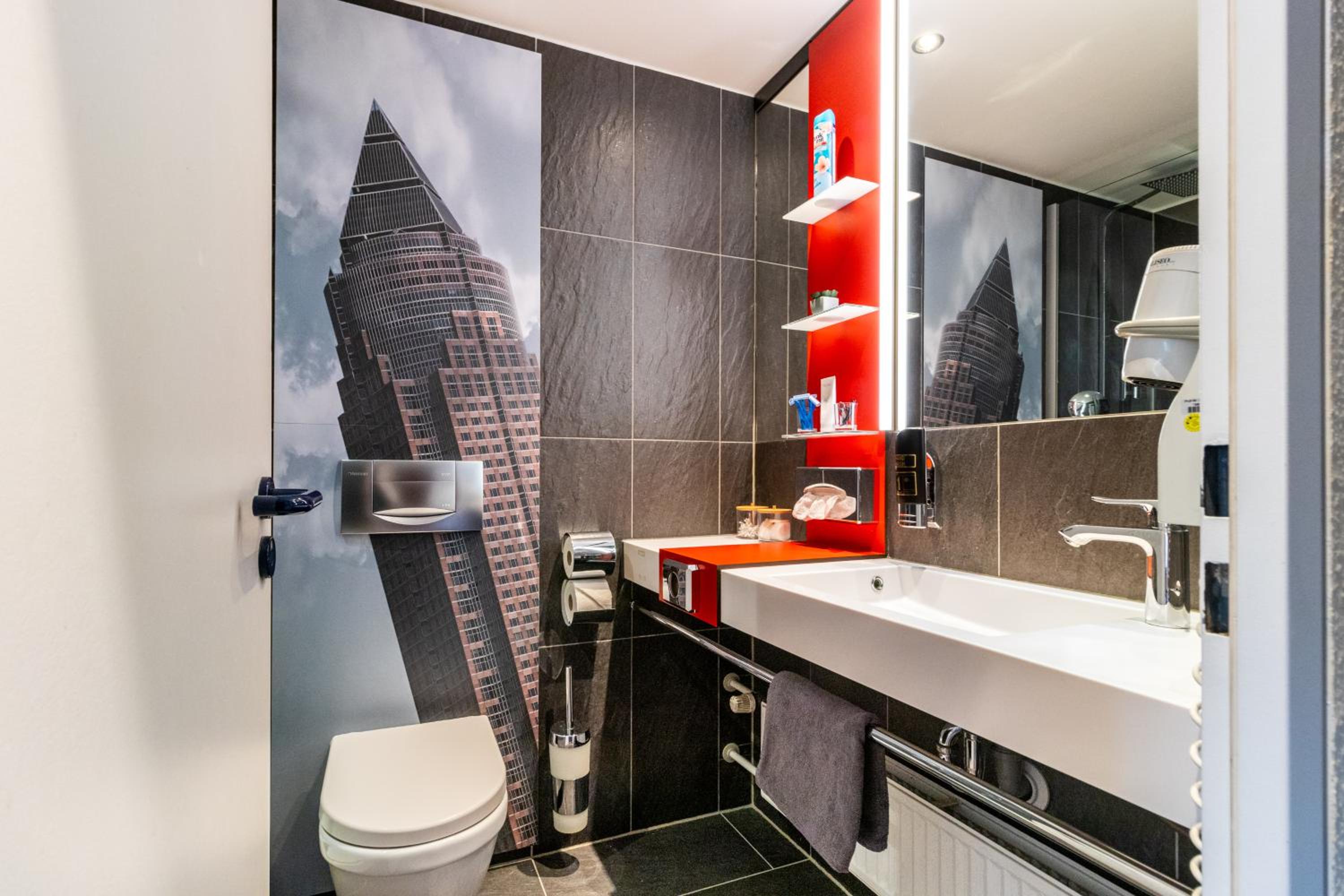Nähe Frankfurt Messe mit Netflix und Balkon