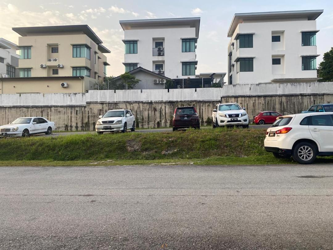 Bangi photo 8